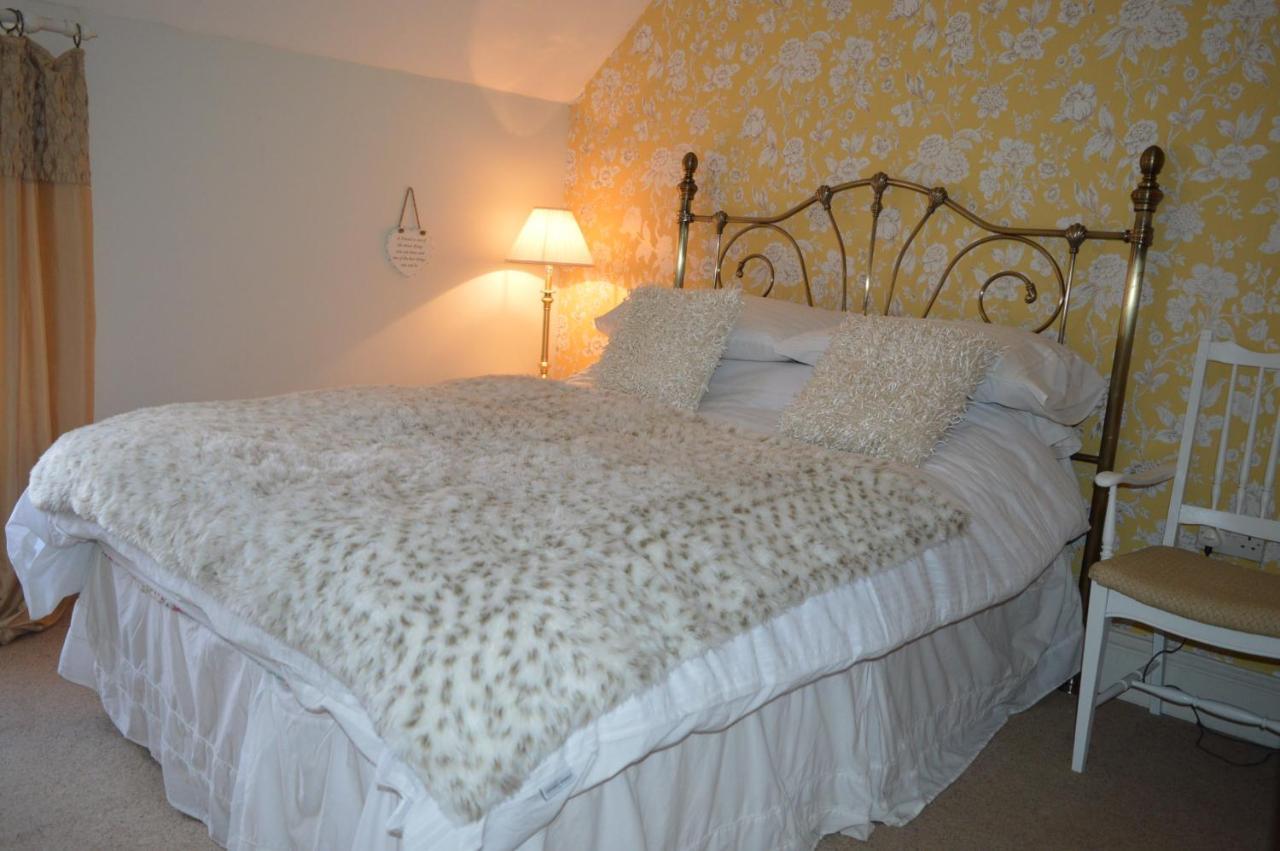 Birk House Bed & Breakfast Stamford Bridge Exterior photo